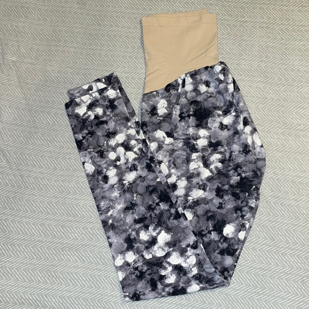 Motherhood Maternity over the belly Leggings